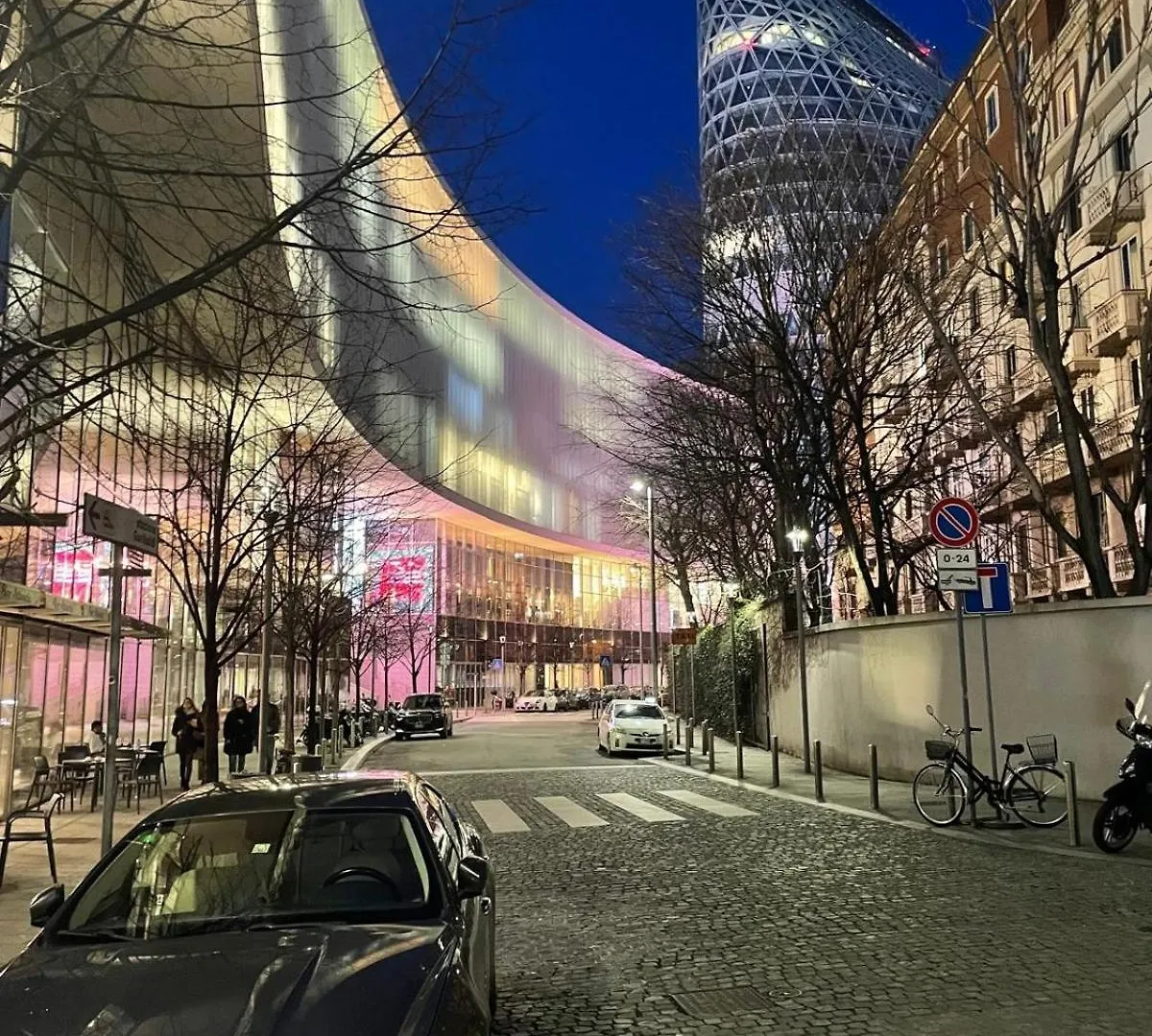 Mila By The Blue Twins Apartments Milano Италия